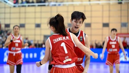 乐鱼体育-体坛午爆｜热身赛中国女篮今战巴西，山东男篮明晚客战广州龙狮