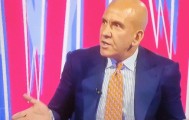 乐鱼体育官方网站-迪卡尼奥气到撞破头 只因听到意甲追不上英超？