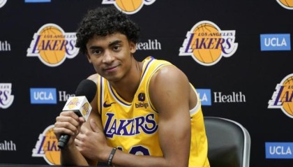 湖人21岁新星受宠！佩总重蹈大力捧小塔克覆辙？